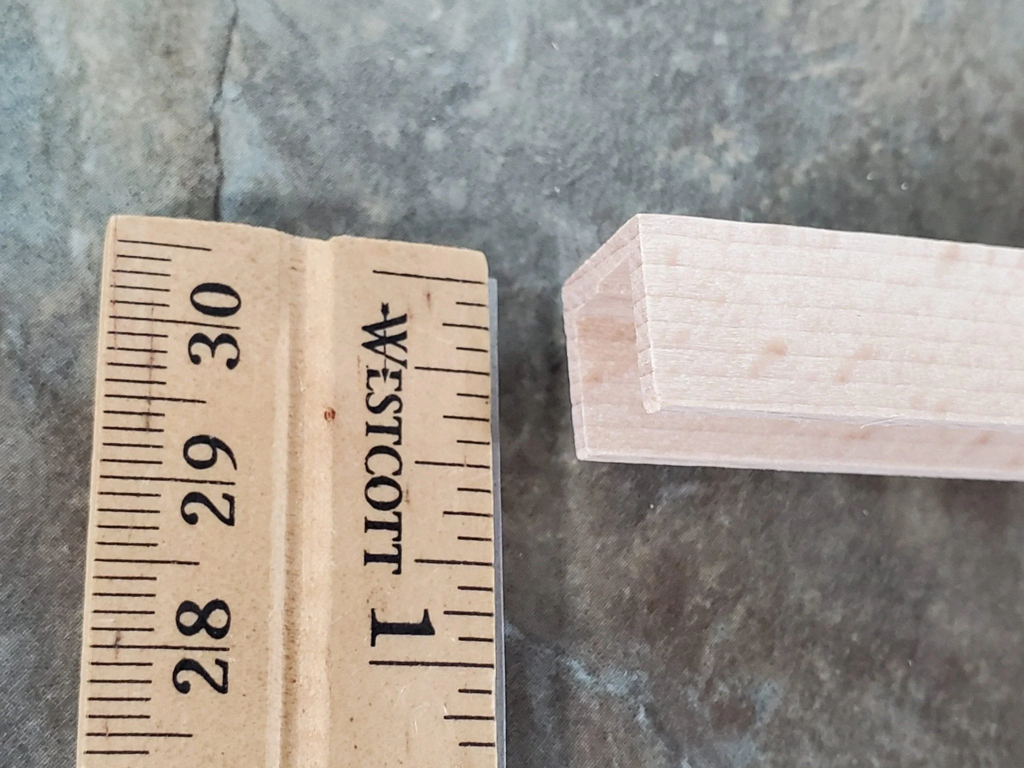 Miniature Channel Molding Trim 1/2" x 1/2" x 18" long Dollhouses Scale Model Building - Image 4