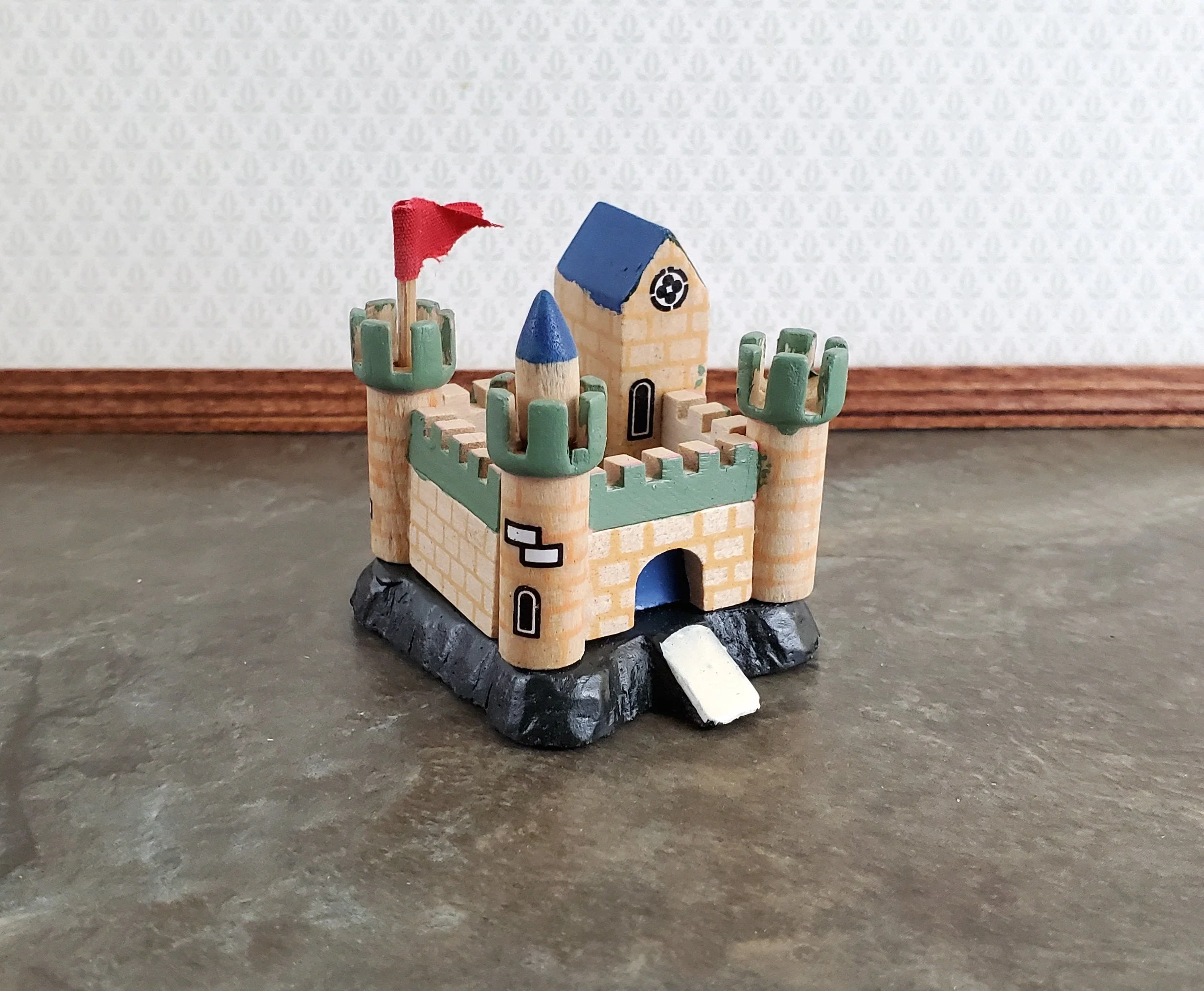 Miniature Dollhouse Castle Play Toy Wood 1:12 Scale Nursery