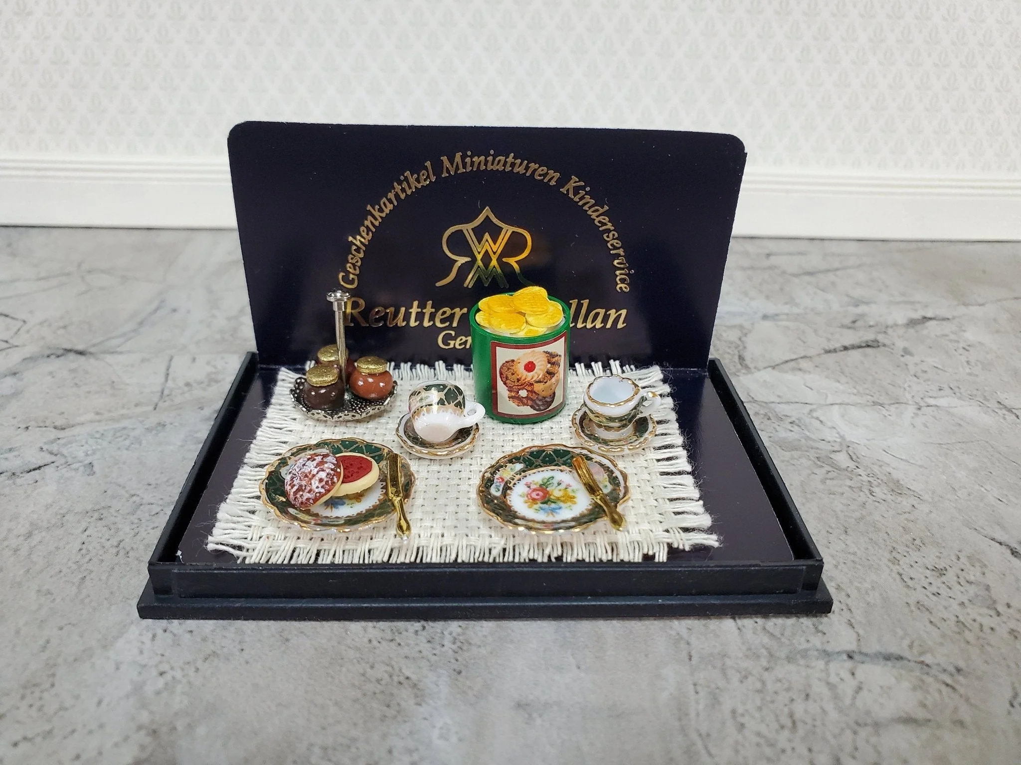Miniature English Tea Time Set Reutter Porcelain Teacups Biscuits 1:12 Scale Dollhouse