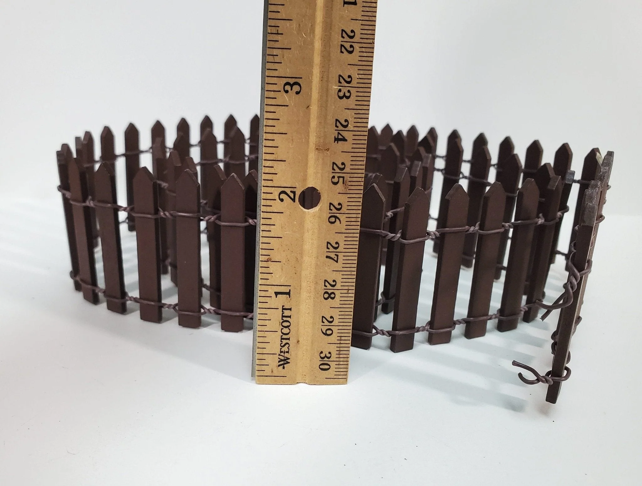 Miniature Fencing Brown Picket Fence Wood & Metal 100 cm x 5 cm tall Bendable - Image 3