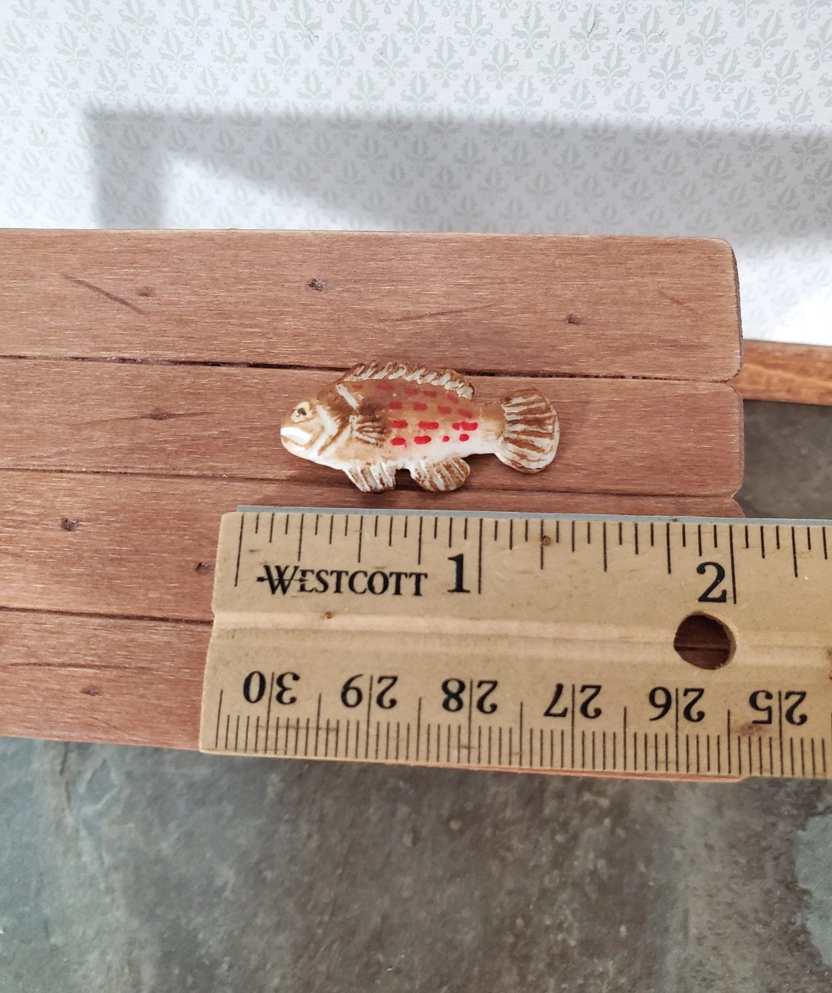 Miniature Fish Grouper for Dollhouse Food Seafood Grocer Grocery Store 1 1/4" - Image 2