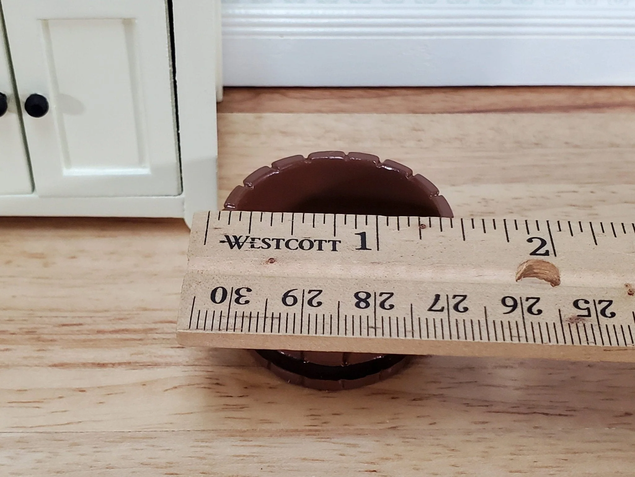 Miniature Half Barrel Empty for Planter or Garden Decor 1:12 Scale Dollhouse - Image 3