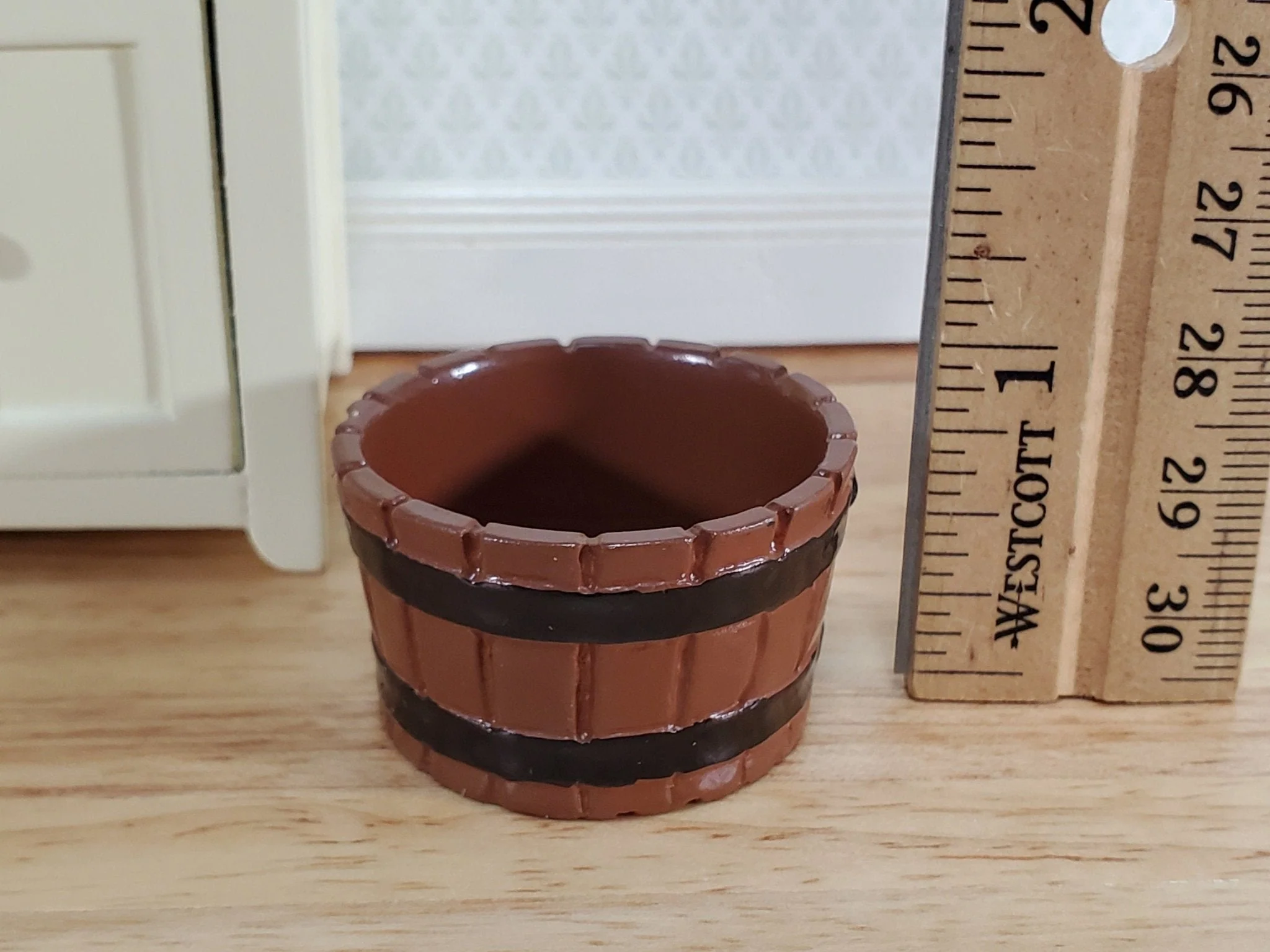 Miniature Half Barrel Empty for Planter or Garden Decor 1:12 Scale Dollhouse - Image 4