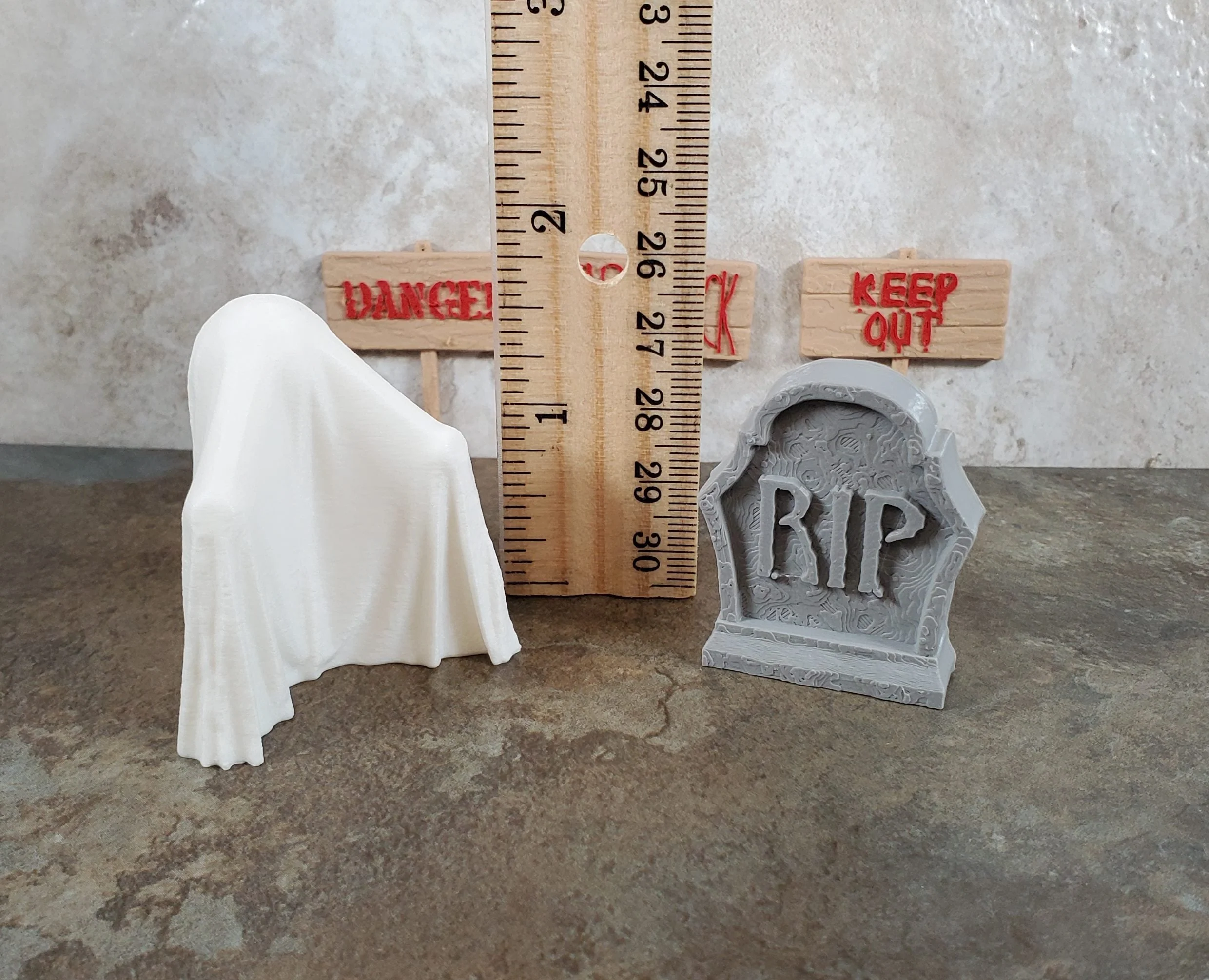 Miniature Halloween Decor Ghost Gravestone Marker Signs Danger 5 pcs 1:12 Scale - Image 6