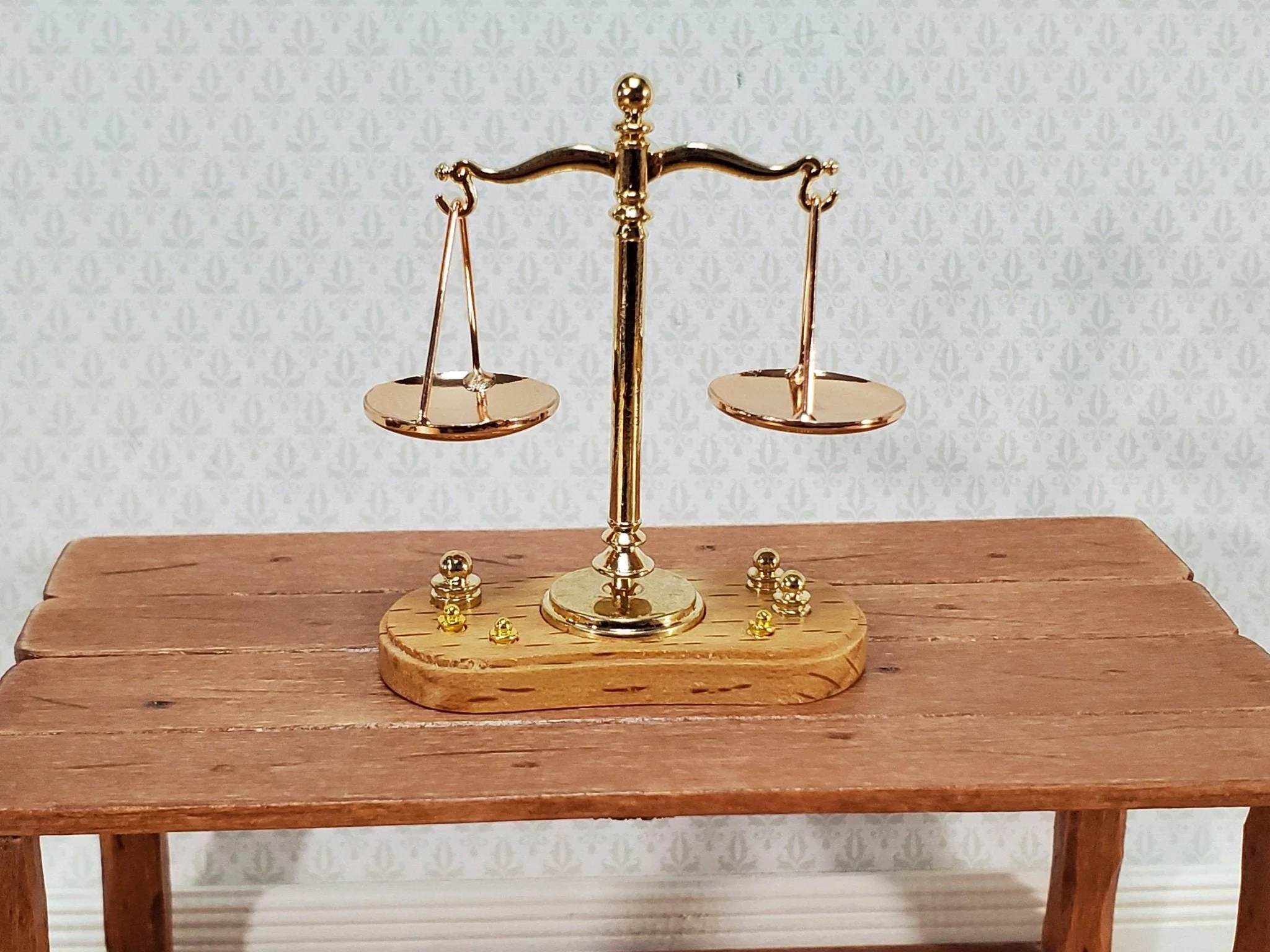 Miniature Scale with Weights Metal Pharmacy Grocer Apothecary Working - Image 2