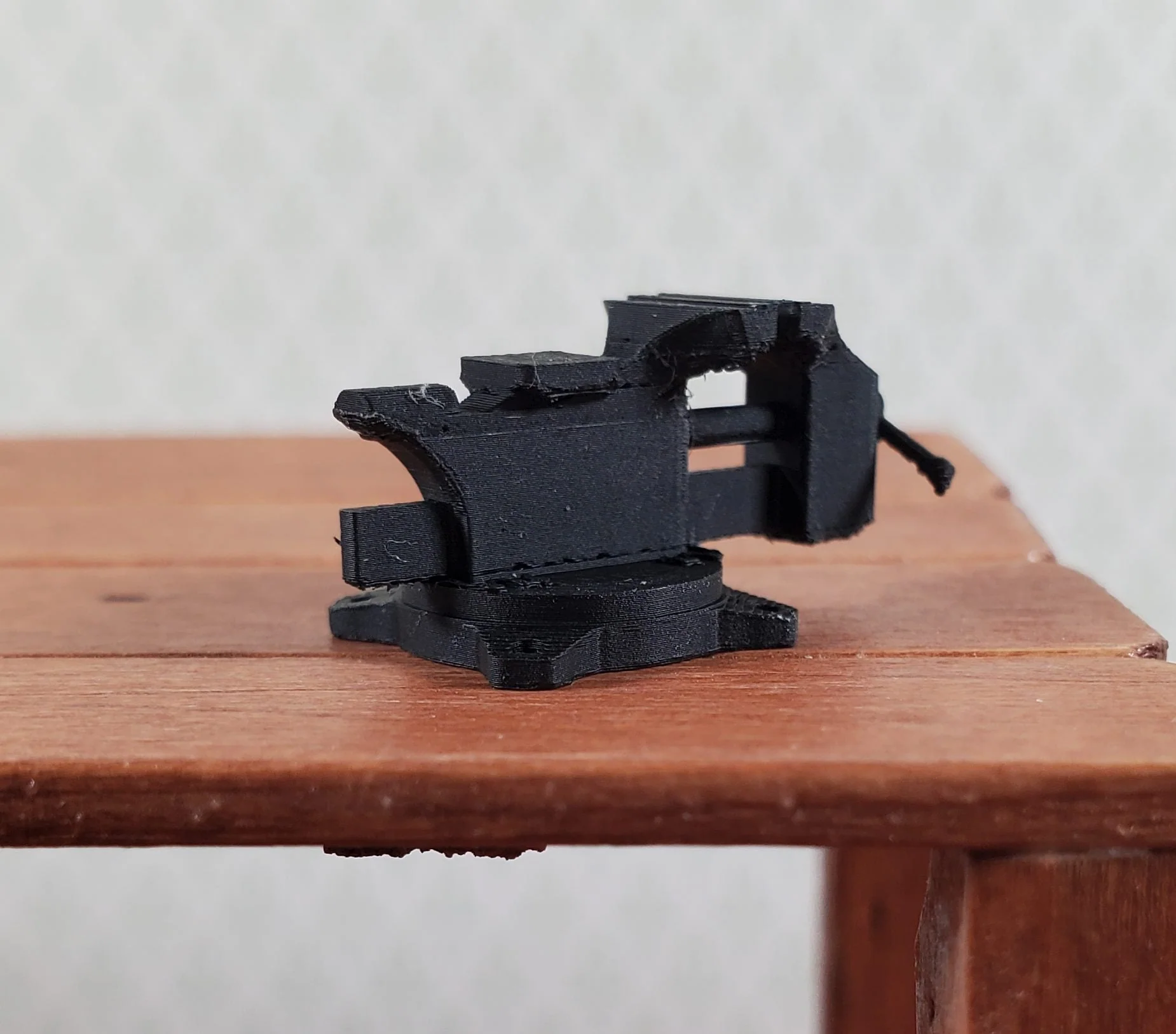 Miniature Vise Prop Tool Tiny Use in 1:12 or 1:24 Black 3D Printed Can Paint