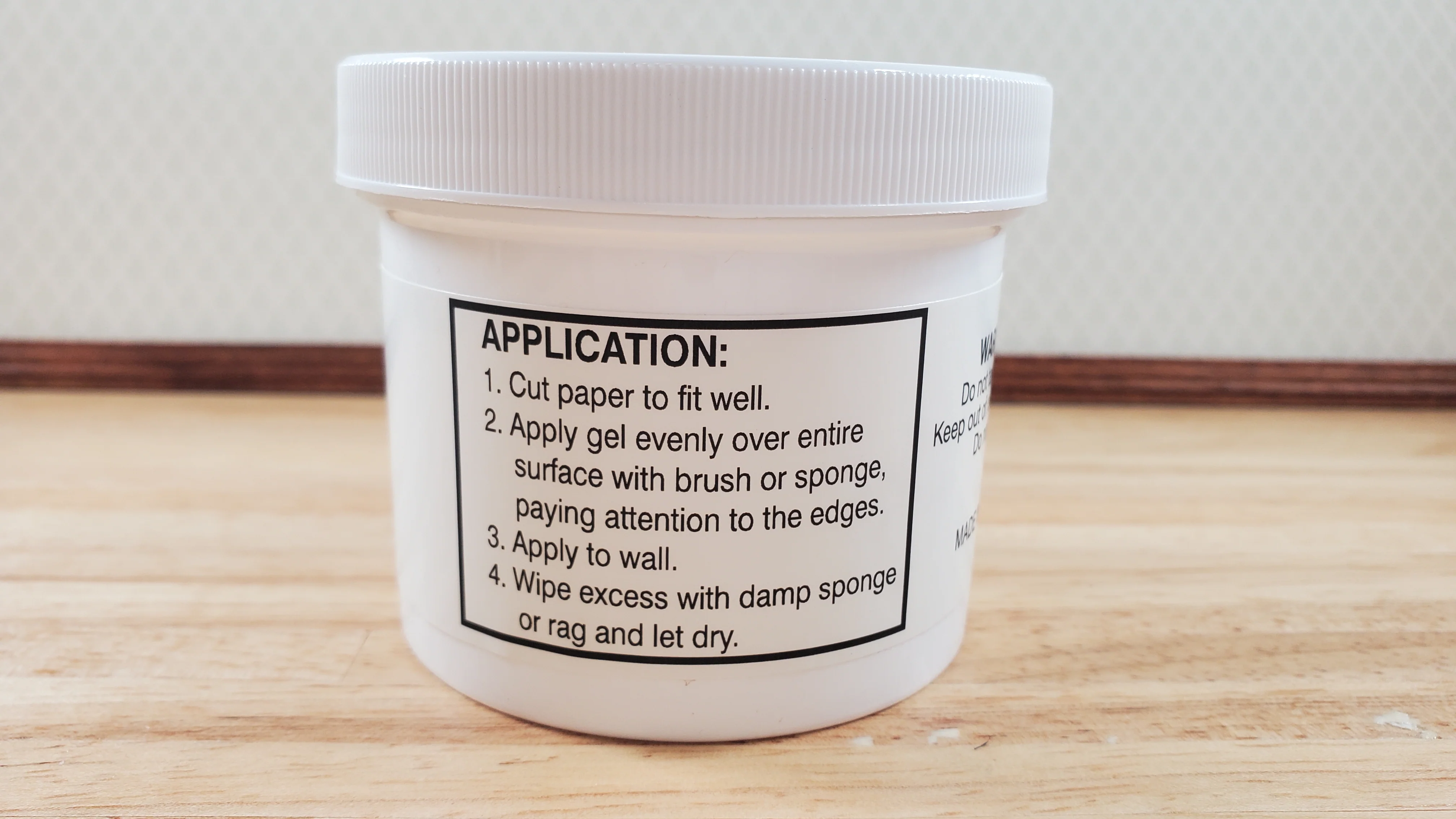 New Creations Dollhouse Wallpaper Paste Gel 5 oz Dries Clear - Image 4