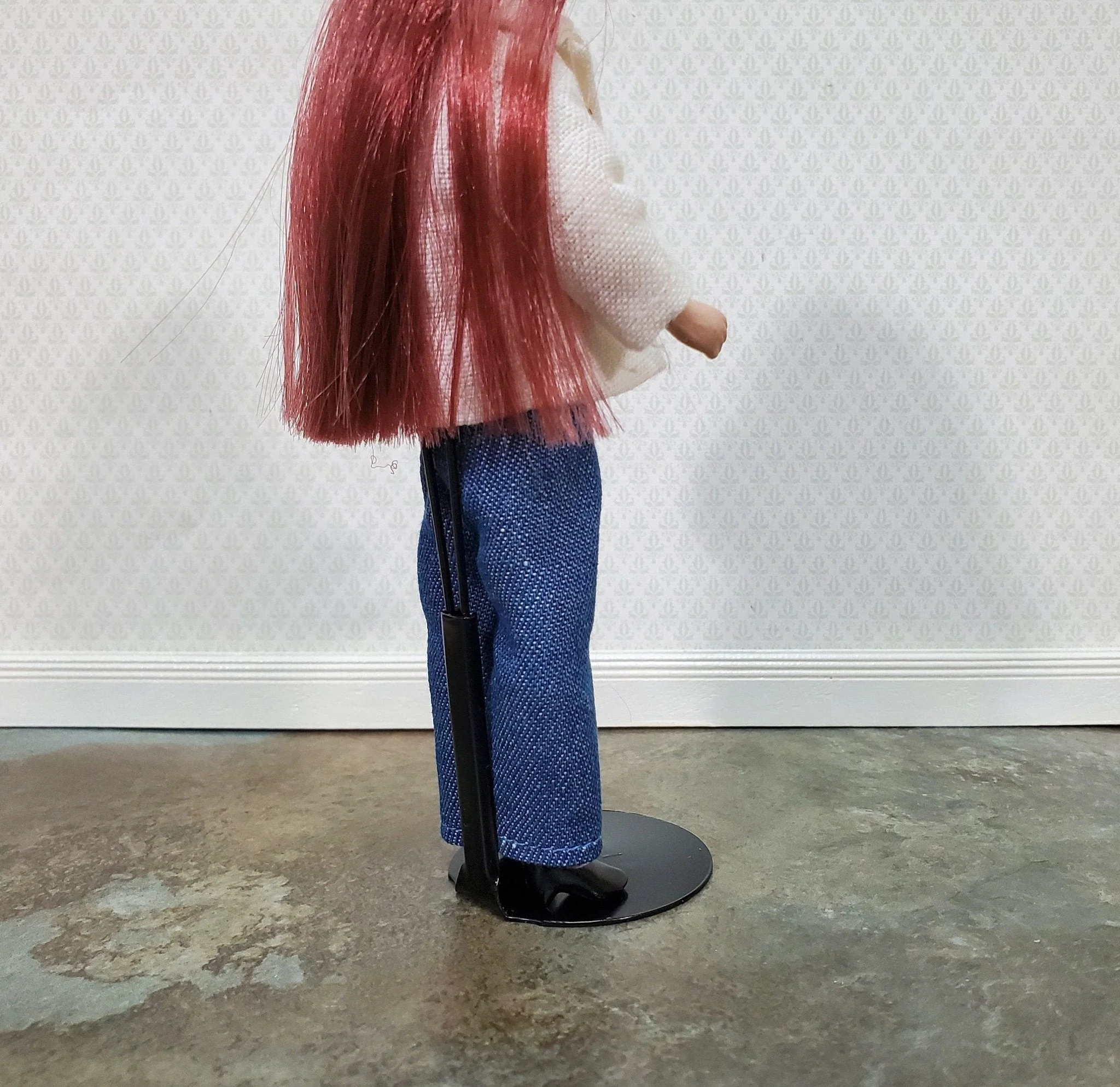 Small Doll Stand Black Metal for 3" - 6" Dolls Slim Waist 1:12 Scale Dolls - Image 4