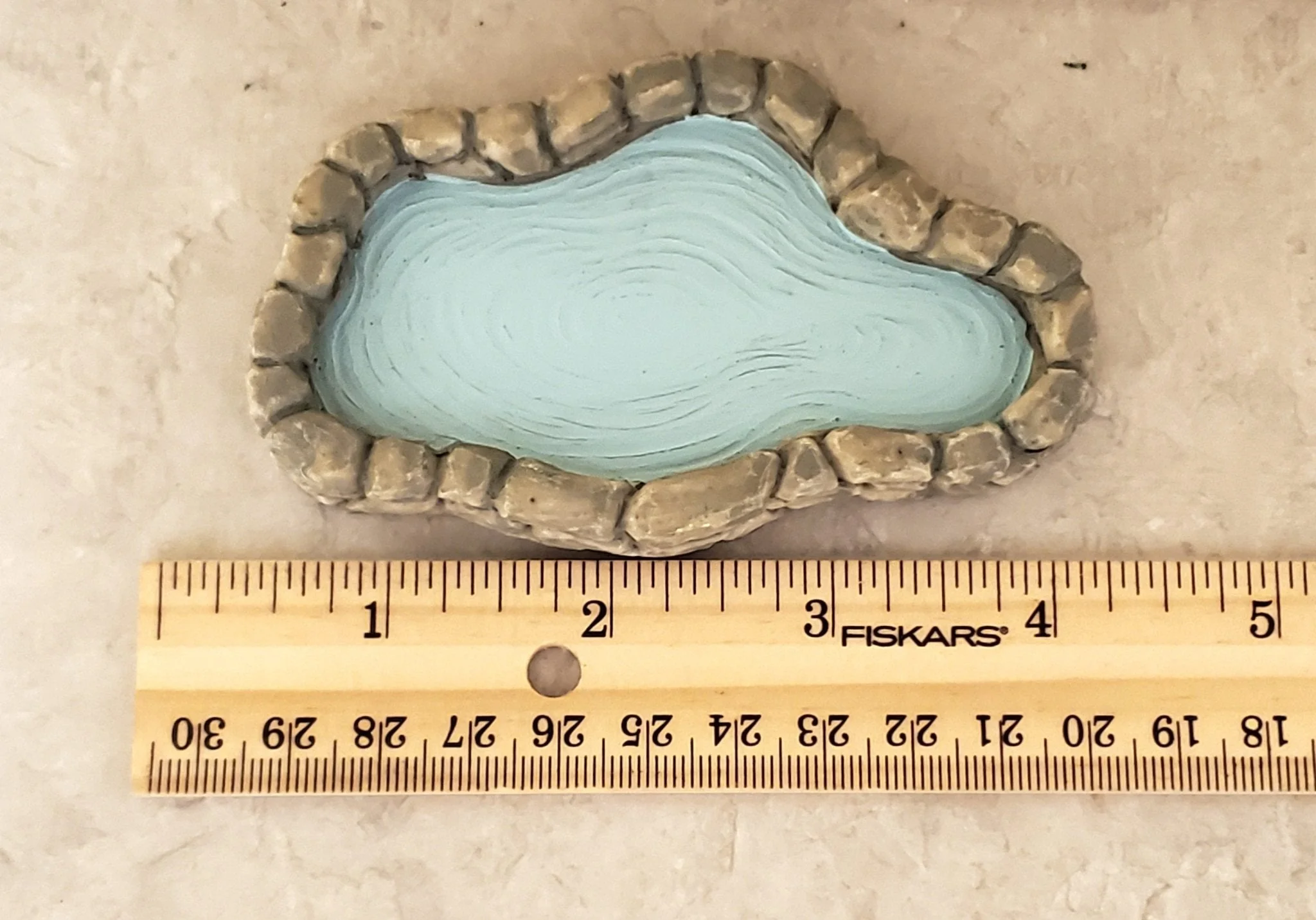 Small Miniature Garden Pond Pool Gray Stone Wall 1:12 Scale Dollhouse Cast Resin - Image 3