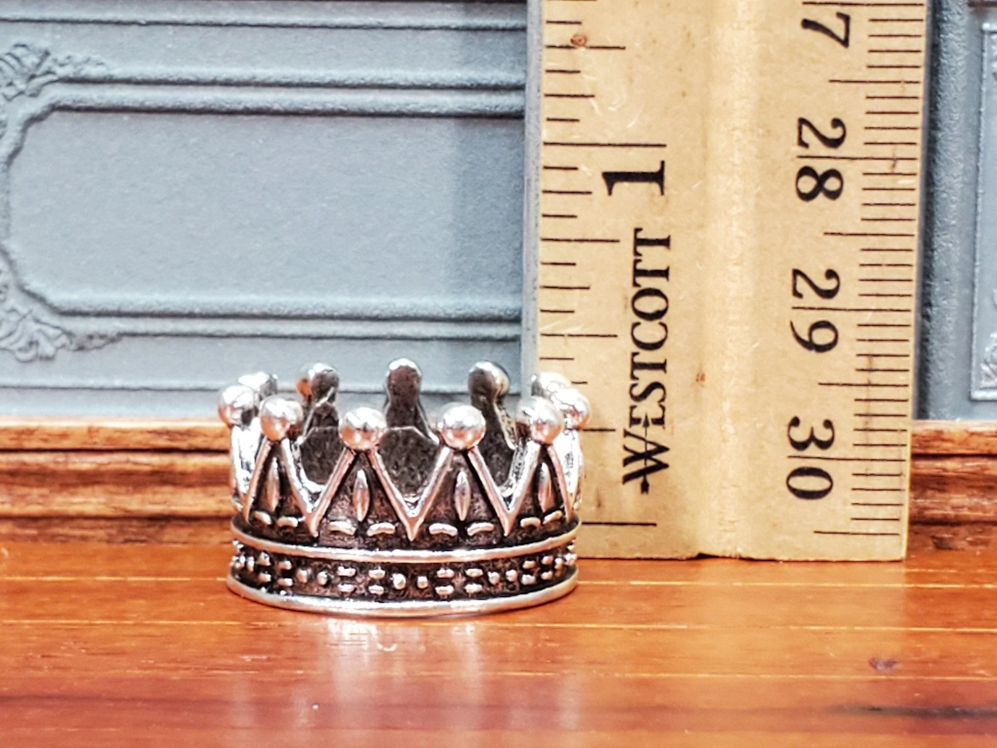 Tiny Miniature Crown Silver Metal for Dolls Dollhouse Works with 1:12 Scale - Image 4