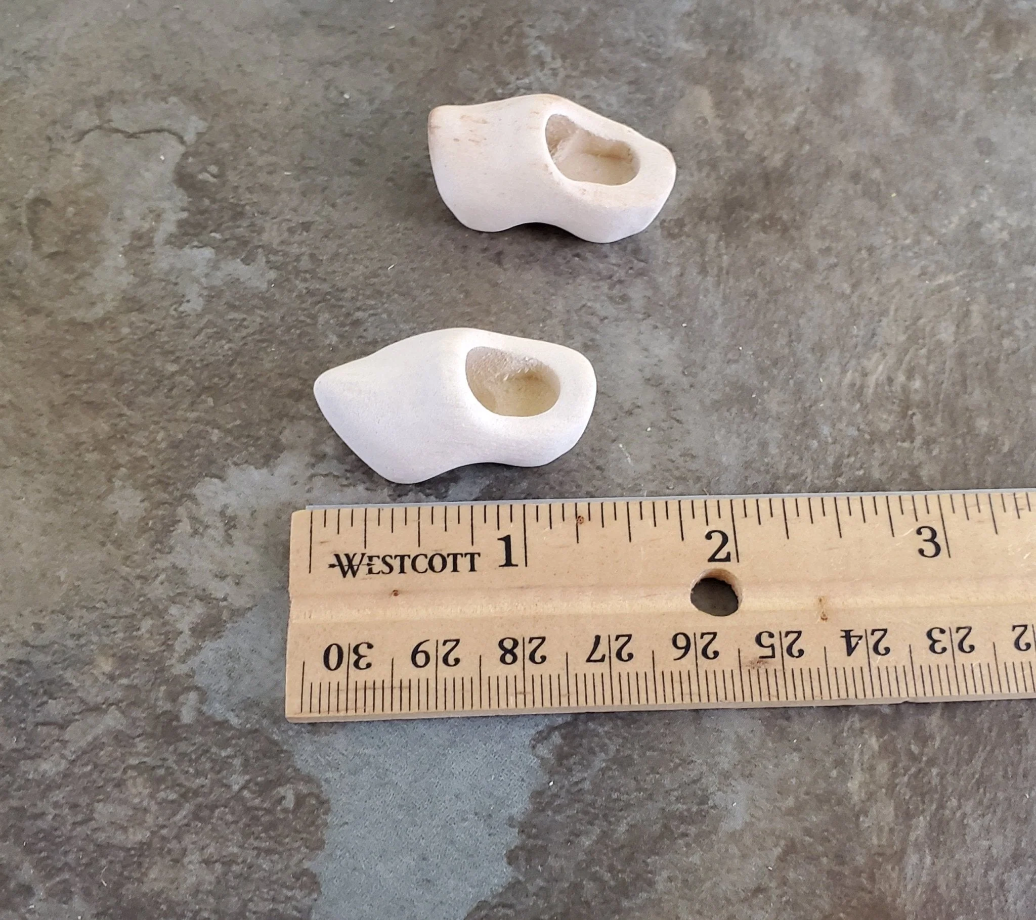 Tiny Wooden Dutch Clogs for Painting Decoration Dollhouse Miniatures Fairy Garden - Image 3